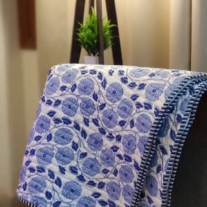 Blue Daisies Quilted Cotton Bed Throw Blanket
